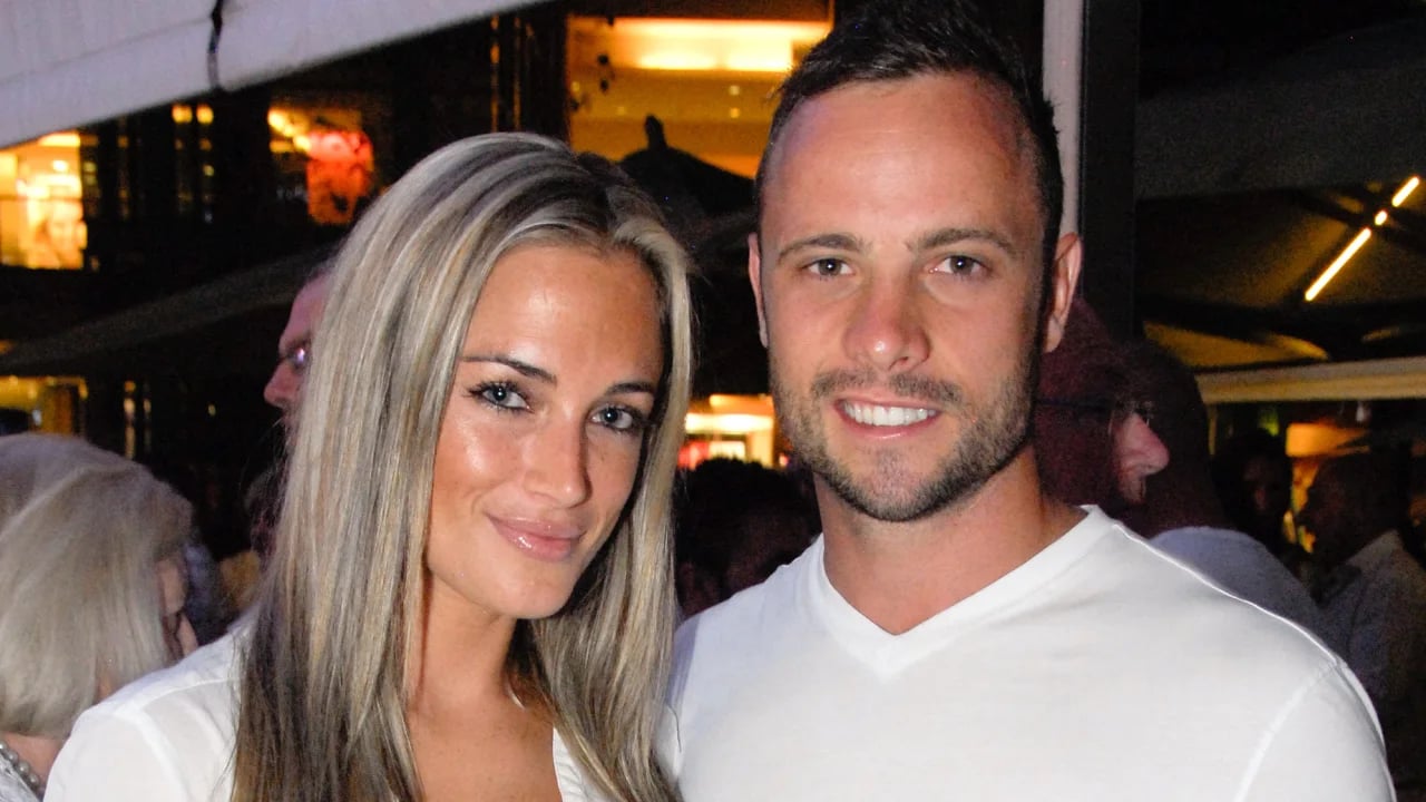 231124102801-oscar-pistorius-reeva-steenkamp-012613